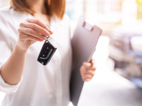 Where to Find Reliable Car Rentals in Tirana, Albania